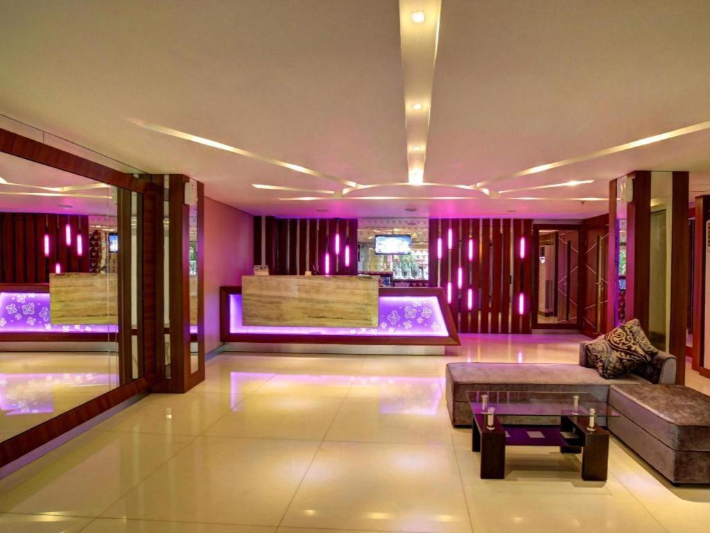 Vio Hotel Veteran Bandung Dış mekan fotoğraf