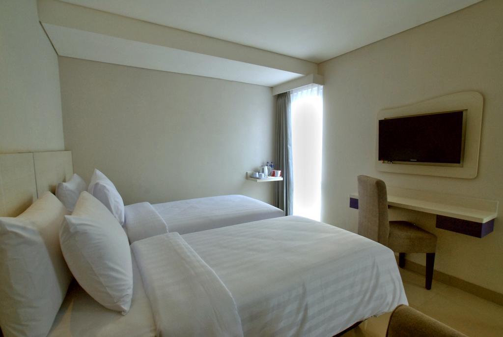 Vio Hotel Veteran Bandung Dış mekan fotoğraf