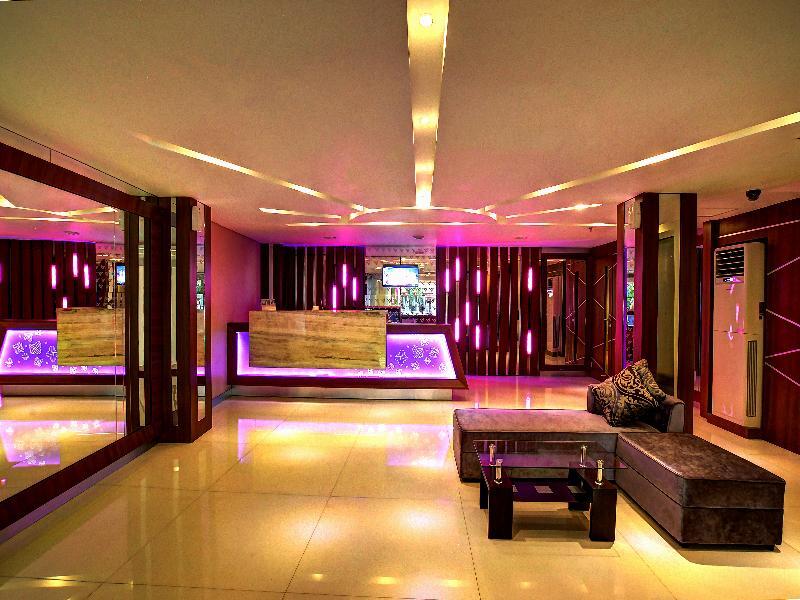Vio Hotel Veteran Bandung Dış mekan fotoğraf
